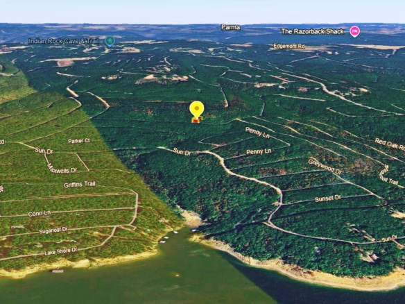 0.25 Acres of Mountainous Treed Land for Sale in Fairfield Bay, Arkansas