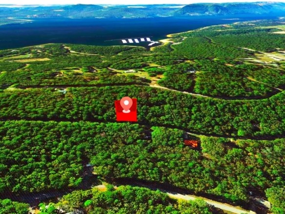 0.25-Acre Land for Sale in Fairfield Bay, Arkansas