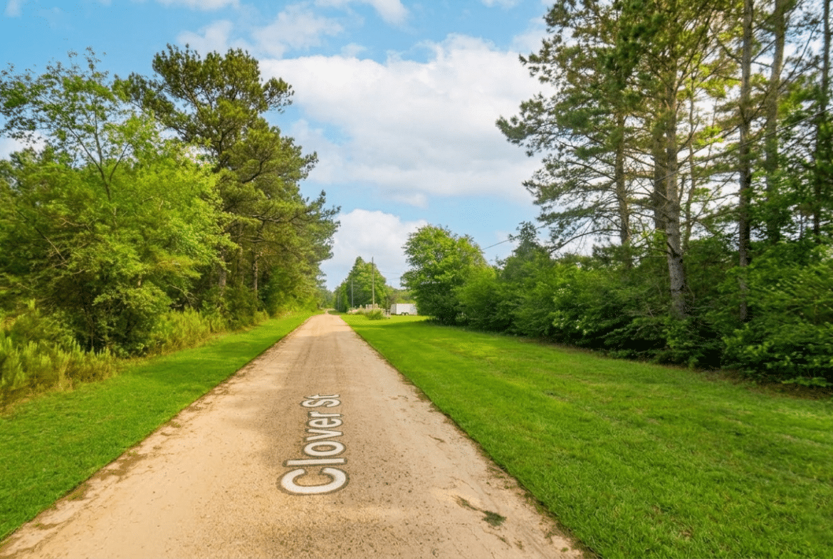0.26-Acre Lot Near Happiness Lake!