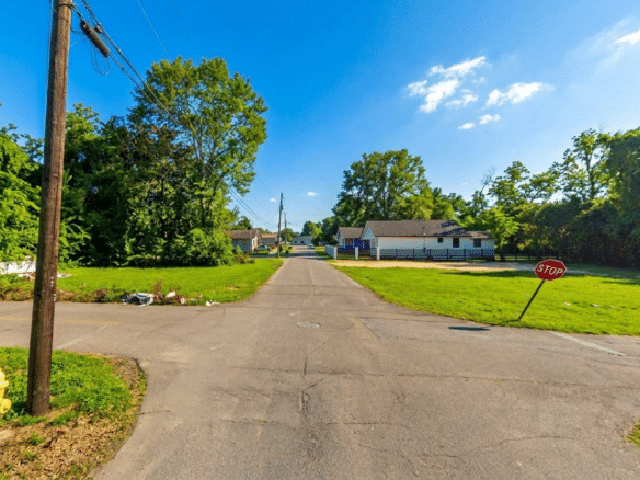 Corner Lot in Hattiesburg w/ Utilities!