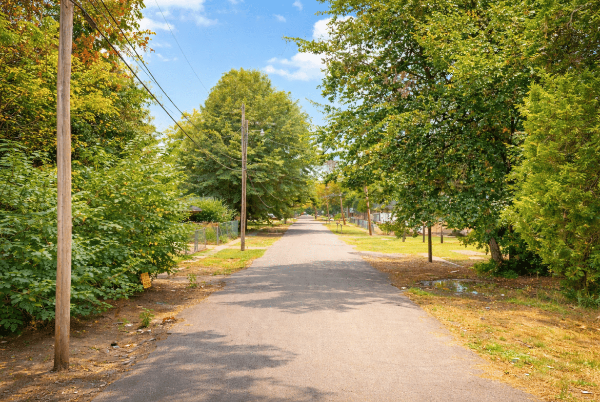 Small Residential Lot Perfect for Home Site or Investment!