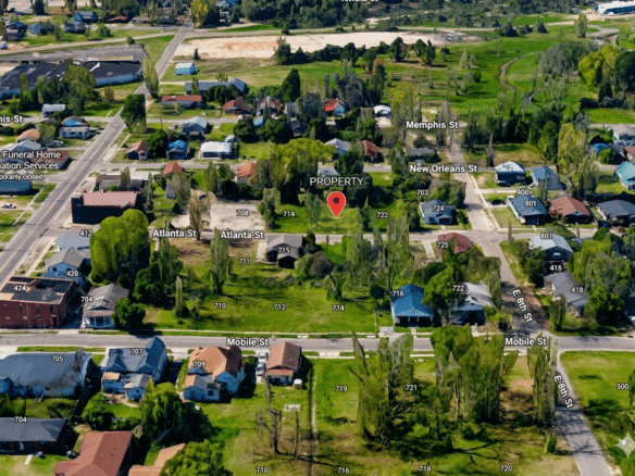 0.11-Acre Investment Lot Close to City Conveniences!