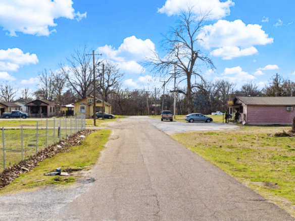Hot Location! Downtown Clarksdale Lot with Business Potential!