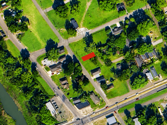 Buildable and Mobile Home Friendly Lot With Utilities!