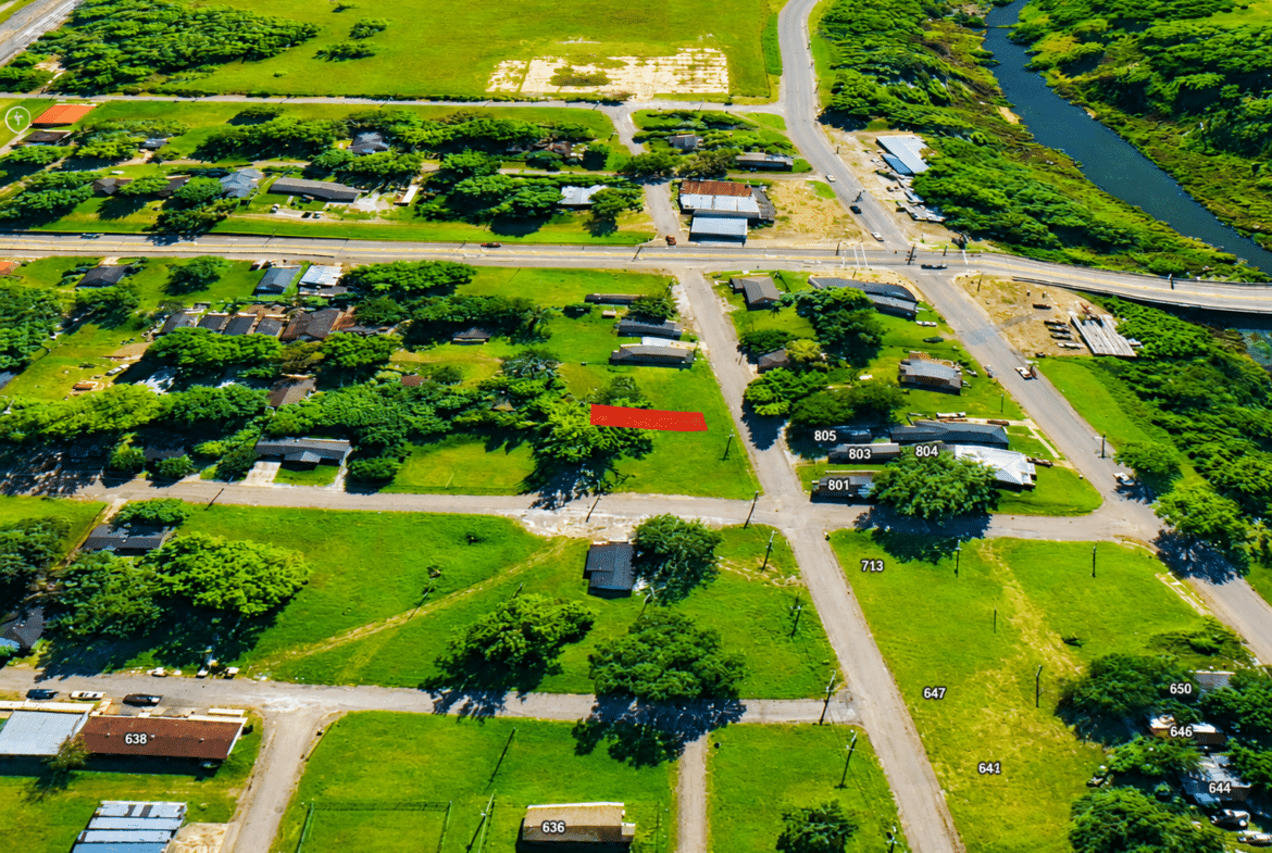 Buildable and Mobile Home Friendly Lot With Utilities!