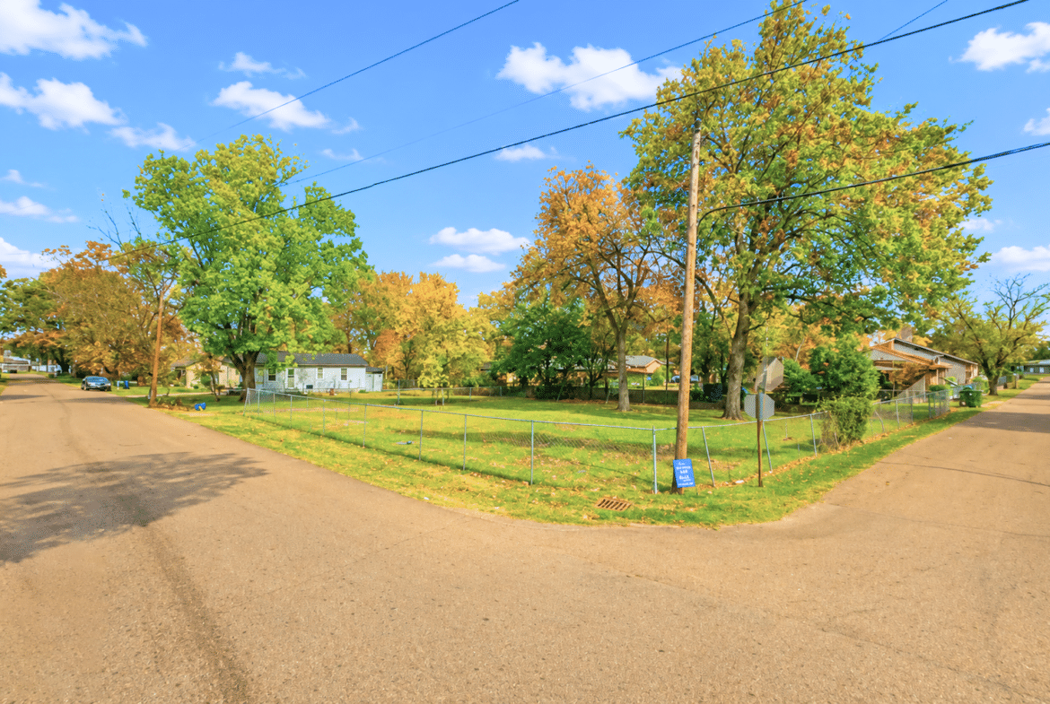 0.11-Acre Lot in Leland w/ Utilities!