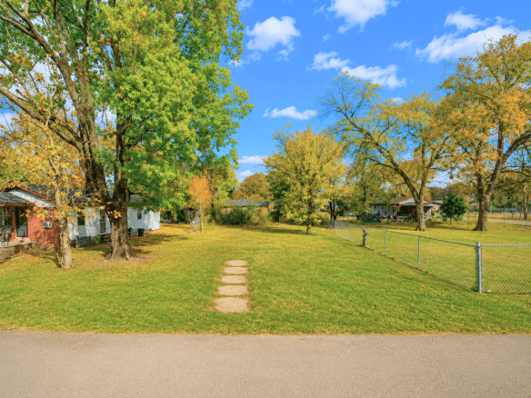 0.11-Acre Lot in Leland w/ Utilities!