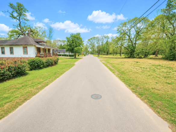 Flat, Ready-to-Build 0.11-AcreLot in the Heart of Hattiesburg, MS