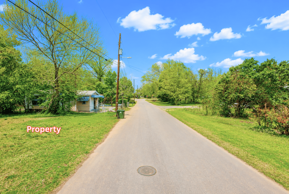 Flat, Ready-to-Build 0.11-AcreLot in the Heart of Hattiesburg, MS
