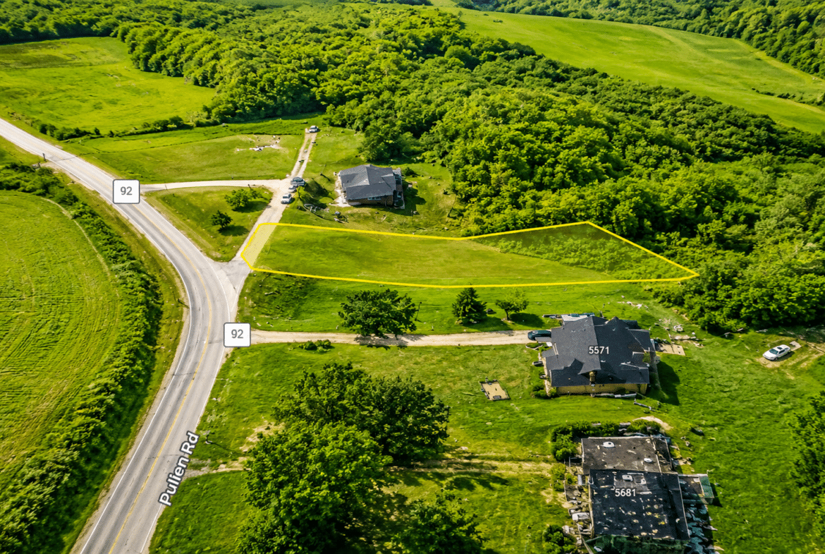 0.25-Acre Corner Lot w/ Utilities!
