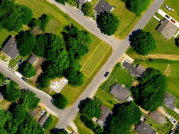 0.06-Acre Corner Lot for Sale in Leland, Mississippi