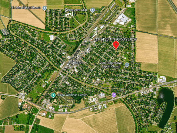 0.06-Acre Corner Lot for Sale in Leland, Mississippi