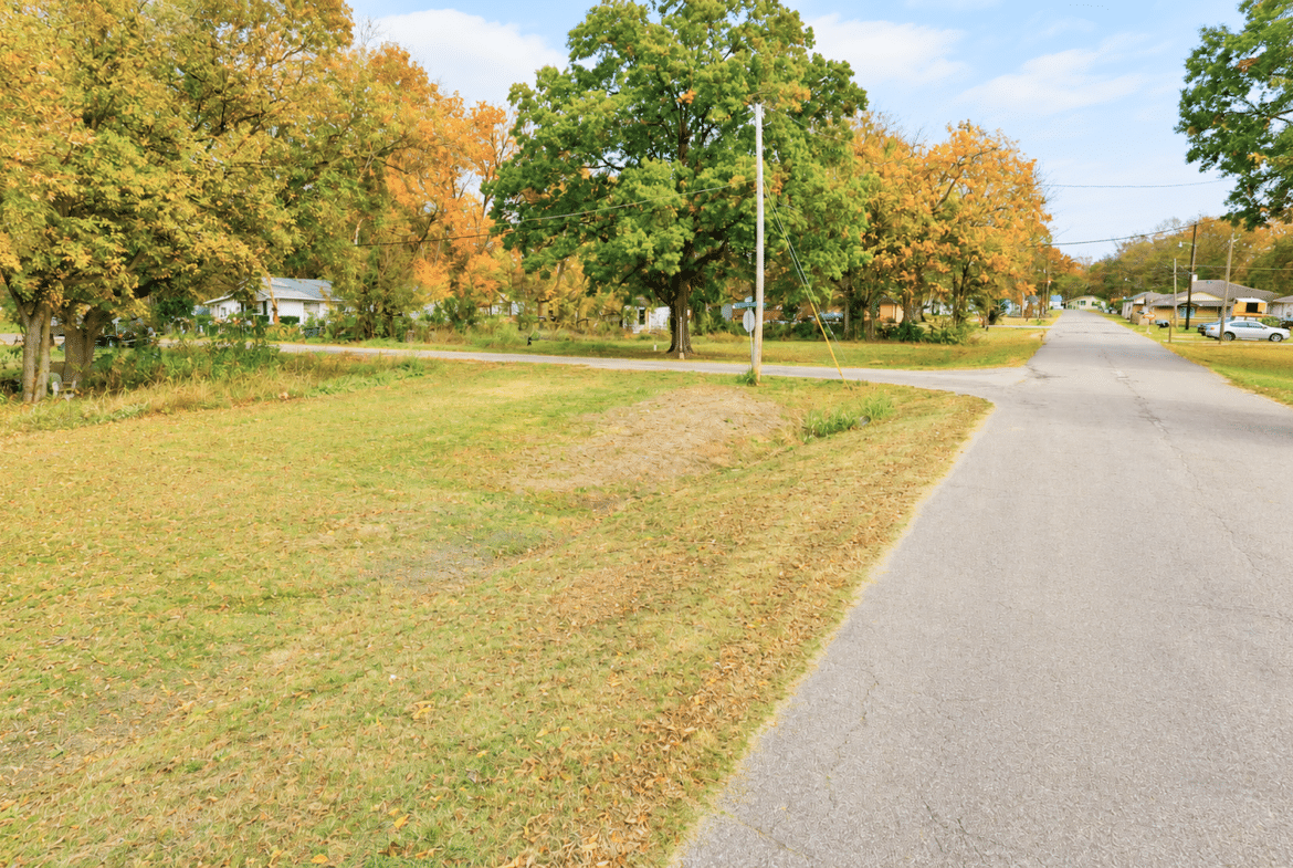0.06-Acre Corner Lot for Sale in Leland, Mississippi