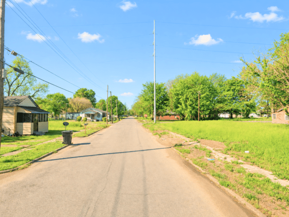 Small Residential Lot Perfect for Home Site or Investment!