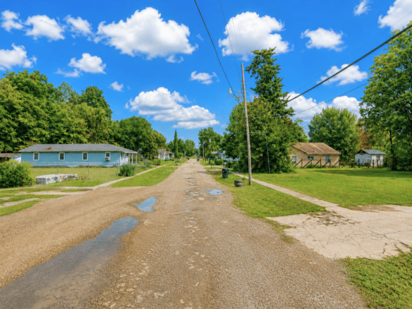 Small Residential Lot Perfect for Home Site or Investment!