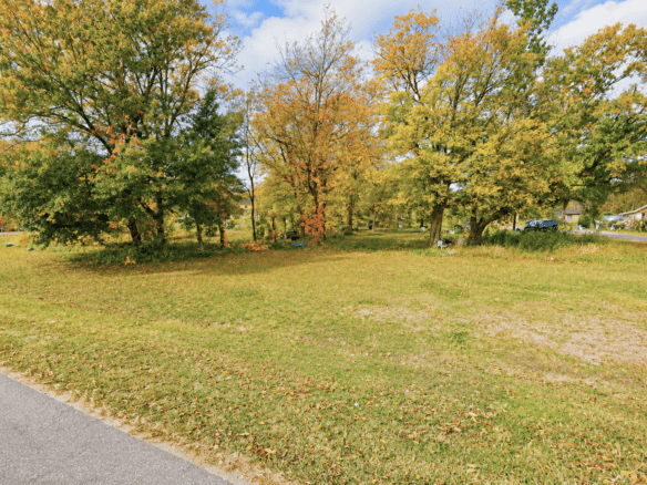 0.06-Acre Corner Lot for Sale in Leland, Mississippi