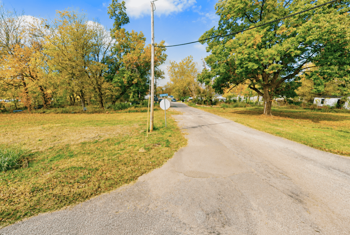 0.06-Acre Corner Lot for Sale in Leland, Mississippi