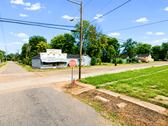 Small Residential Lot Perfect for Home Site or Investment!