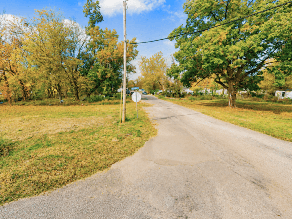 0.06-Acre Corner Lot for Sale in Leland, Mississippi