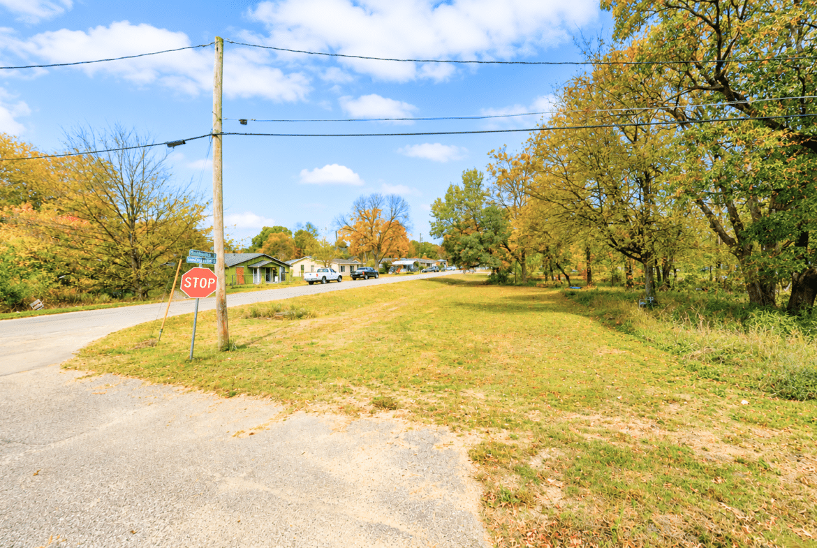 0.06-Acre Corner Lot for Sale in Leland, Mississippi