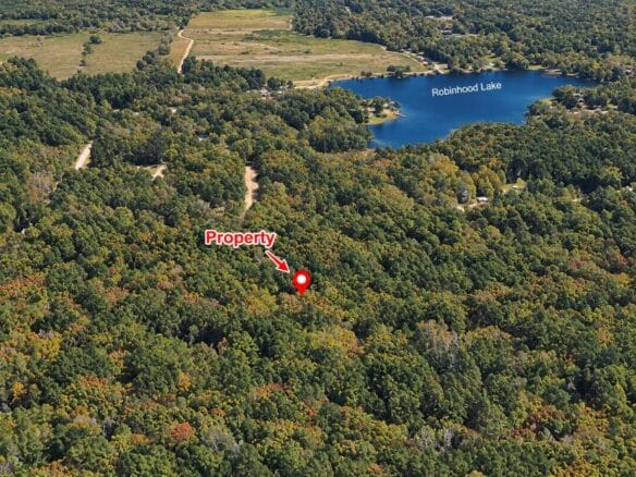 Peaceful Wooded 0.33-Acre Lot Near the Lake in Brandon, MS